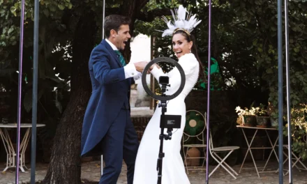 Fotomatón 360 para Bodas: Diversión y Recuerdos Únicos